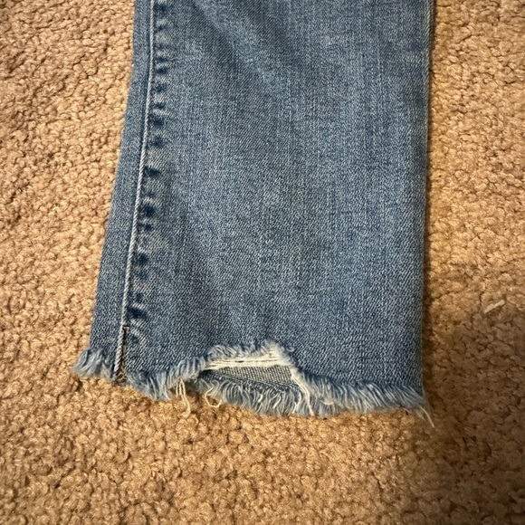 Levi’s high rise distressed frayed jeans size 27 - Picture 4 of 9